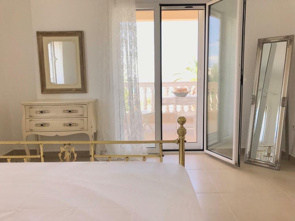 Villa Korais Luxury 3Br Apt With Sea View سالونيك المظهر الخارجي الصورة